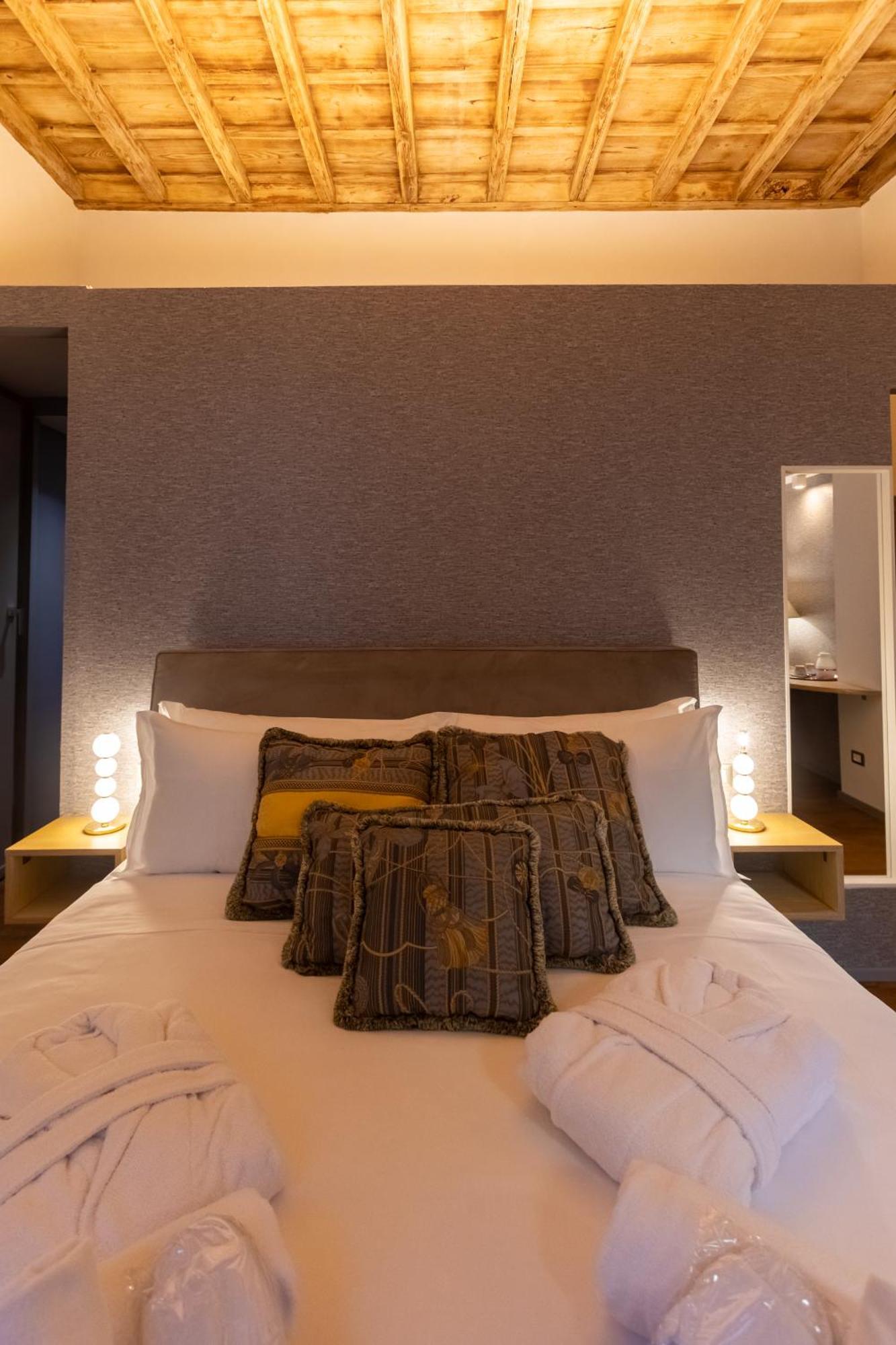 Fontana Di Trevi Roma Luxury Suite Eksteriør bilde