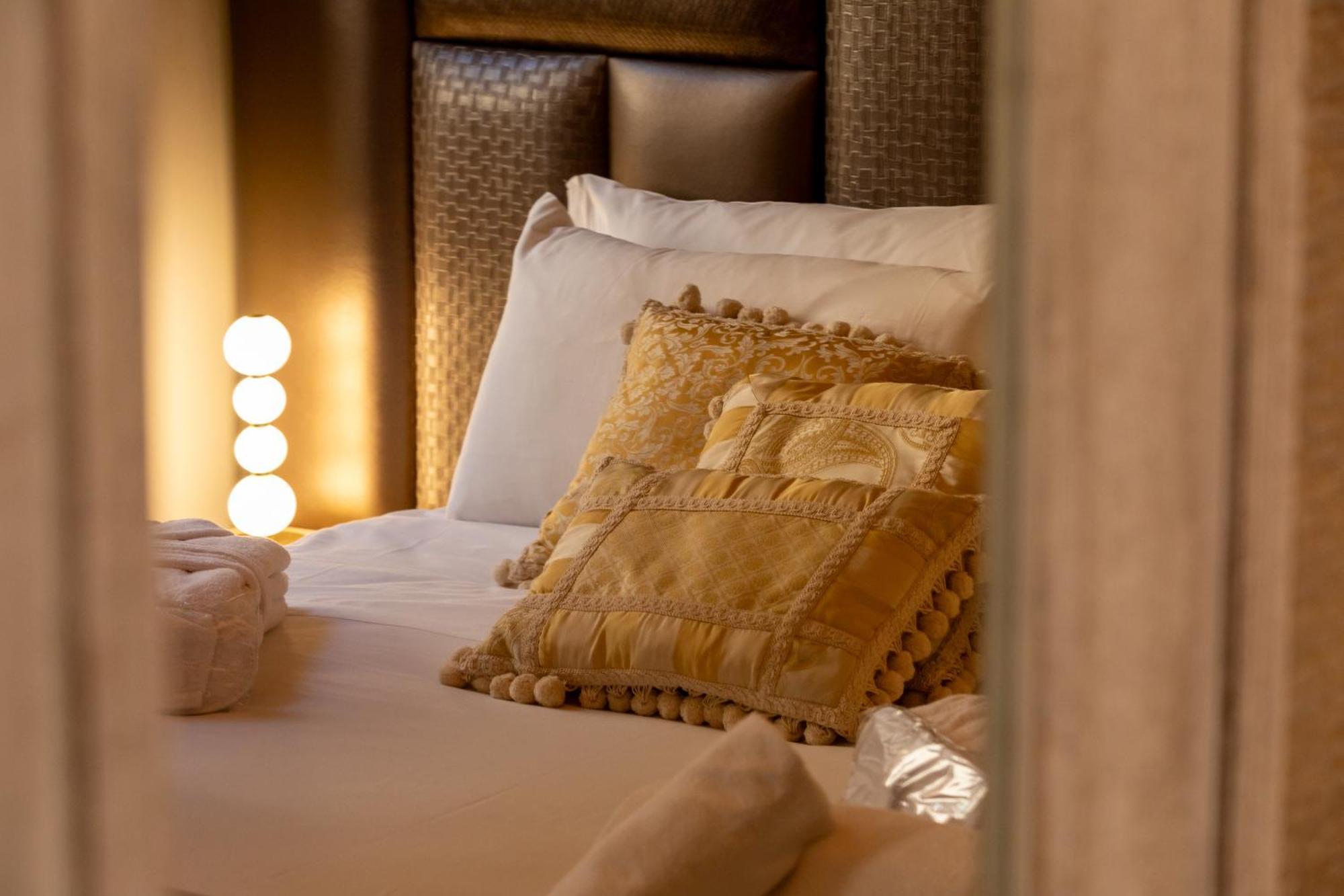 Fontana Di Trevi Roma Luxury Suite Eksteriør bilde