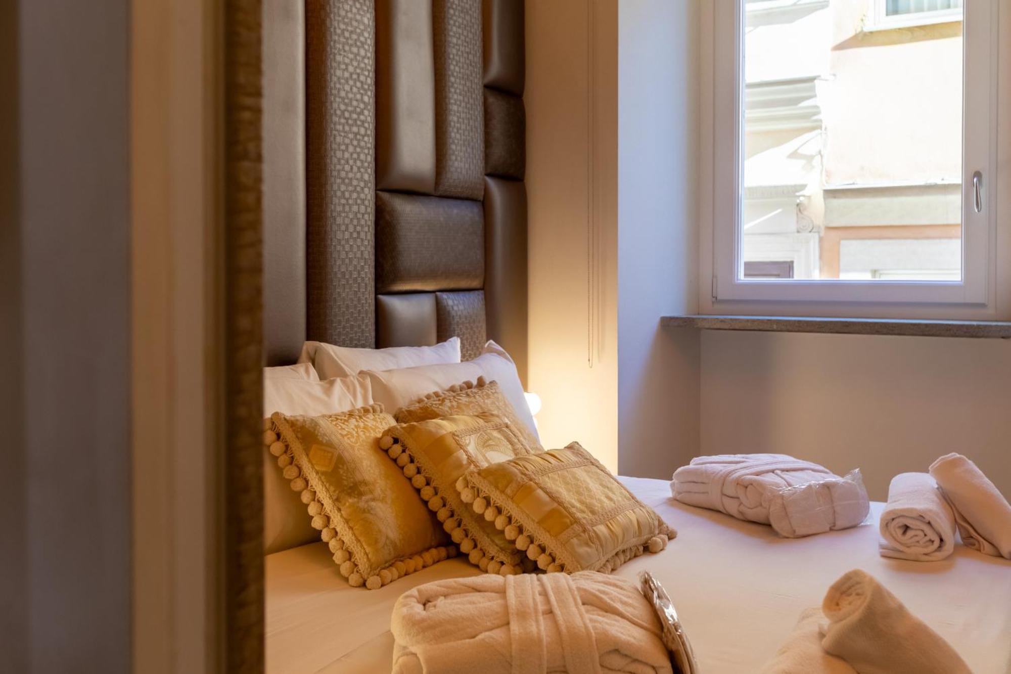Fontana Di Trevi Roma Luxury Suite Eksteriør bilde